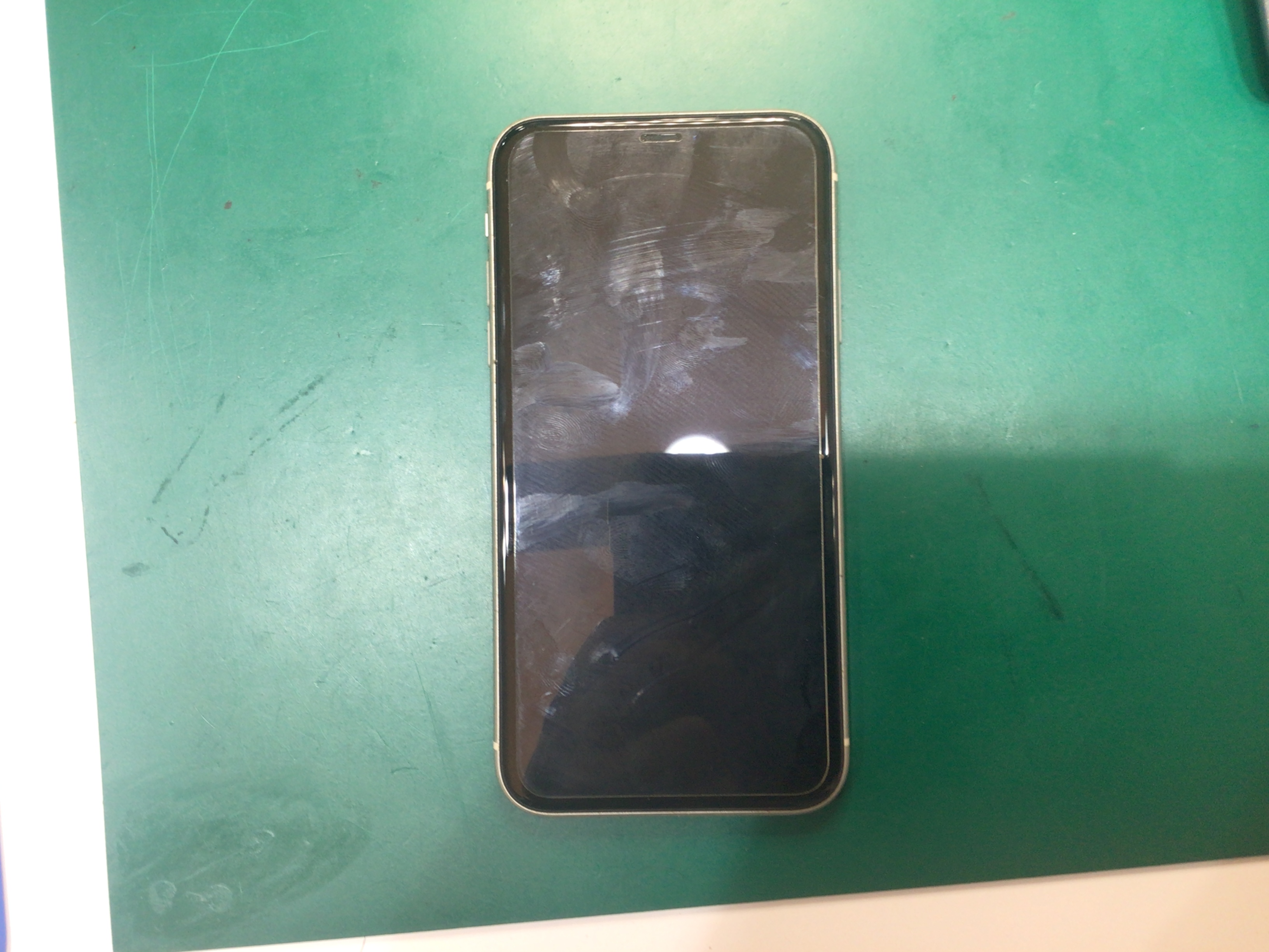 iPhone11のバッテリー交換は、データそのまま・即日修理のスマホ修理工房　中野ブロードウェイ店へ！